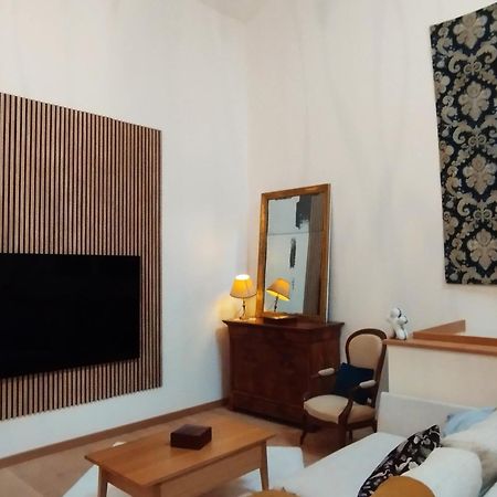 Studio Clos Des Renauds Charbonnieres  外观 照片