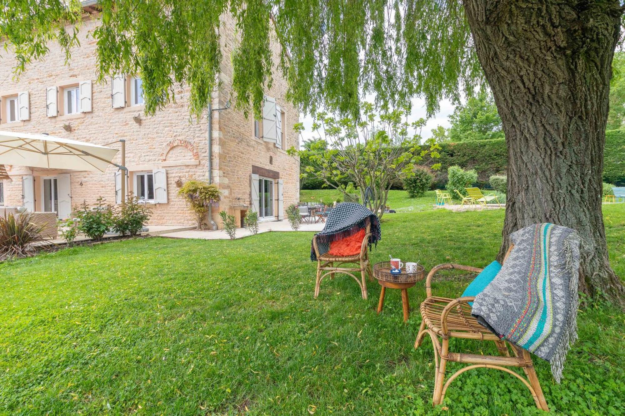 Studio Clos Des Renauds Charbonnieres  外观 照片